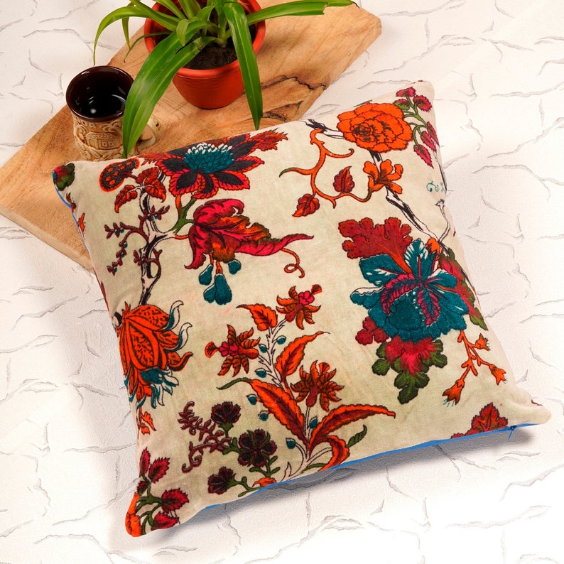 Frida Floral Decorative Cushion Muertes Cushion Cover