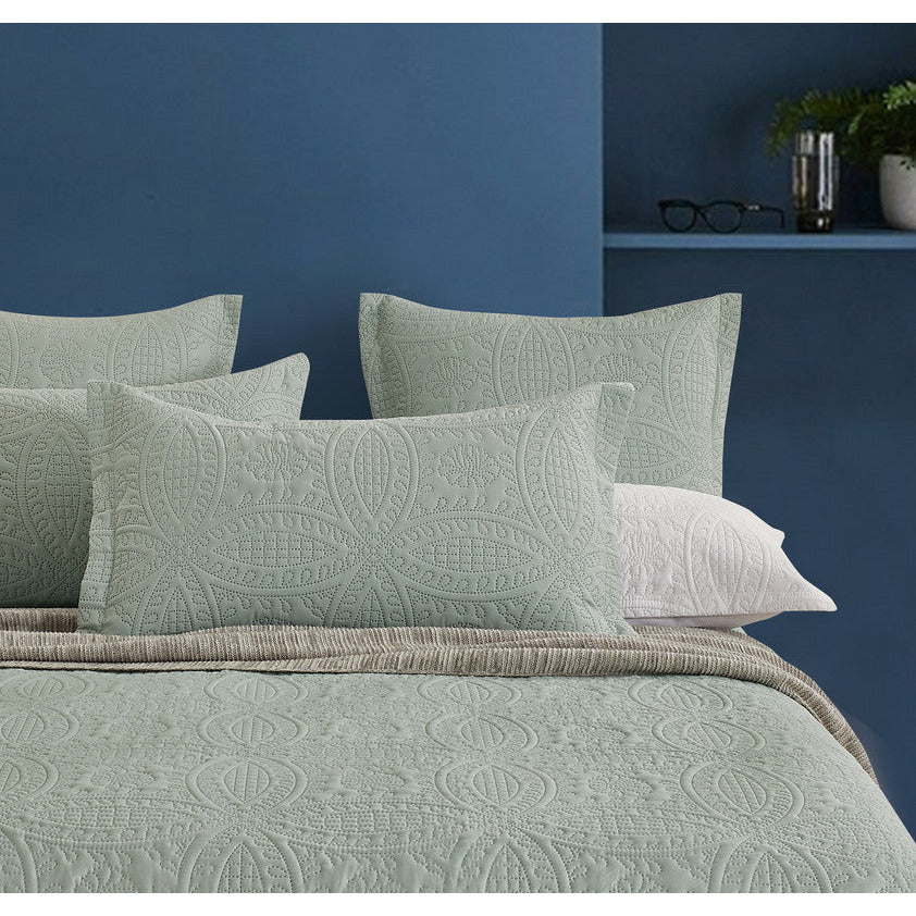 Lisbon Quilted 3 Pieces Embossed Coverlet Set-queen/king sage green