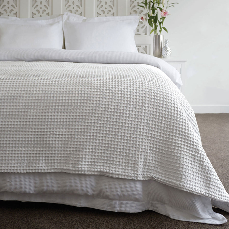 Ardent Premium Super Soft Cotton Waffle Blanket White Queen